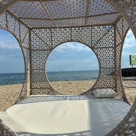 Διαμέρισμα аппартамент в триумфе святой влас 300м от моря, бассейн.