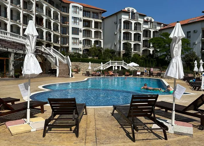 Daire аппартамент в триумфе святой влас 300м от моря, бассейн. Sveti Vlas